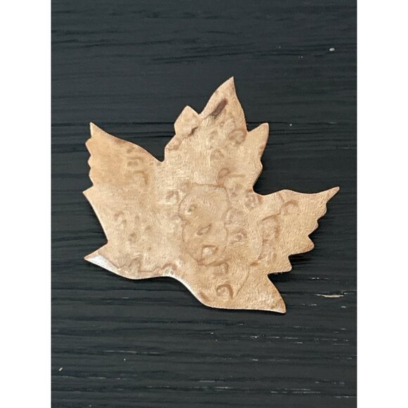 Lot of 13 Vintage/Non-Vintage Assorted Brooches/Pins Needlepoint Brutalist Wood - Picture 14 of 14